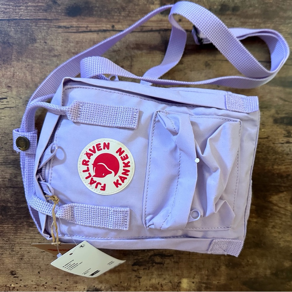 Brand New Mini FJALLRAVEN KANKEN Sling Pack purse bag purple lavender BNWT